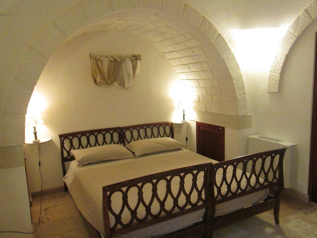 Case Vacanza La Vita A Cono Cisternino Room photo